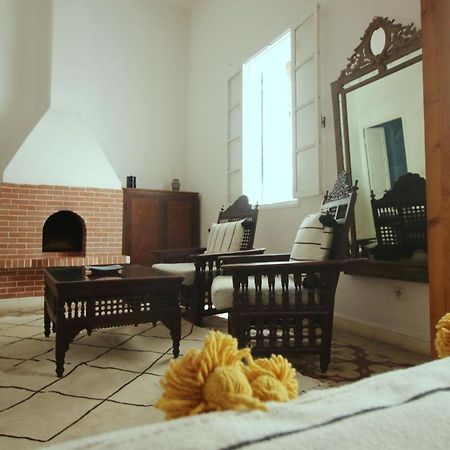 Riad Dar Zayna เอสเซาอิรา ภายนอก รูปภาพ