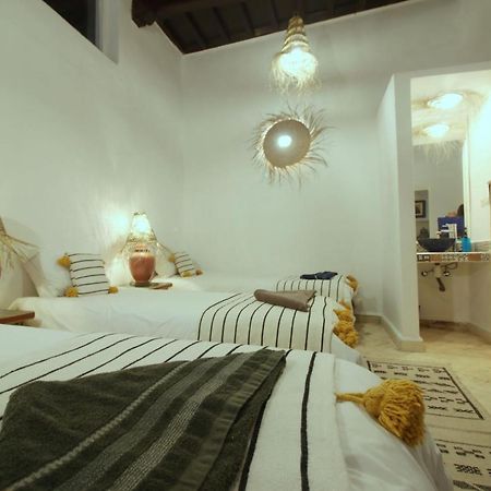 Riad Dar Zayna เอสเซาอิรา ภายนอก รูปภาพ