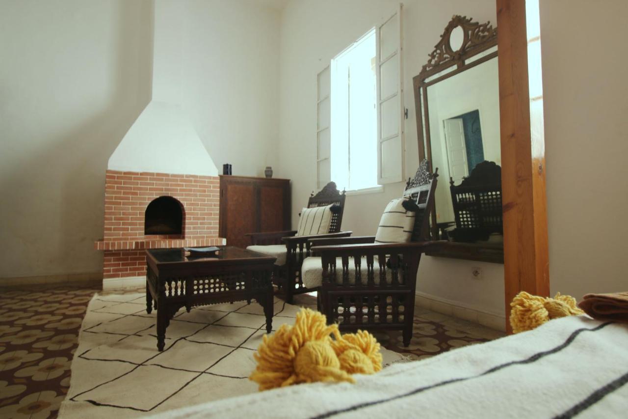 Riad Dar Zayna เอสเซาอิรา ภายนอก รูปภาพ