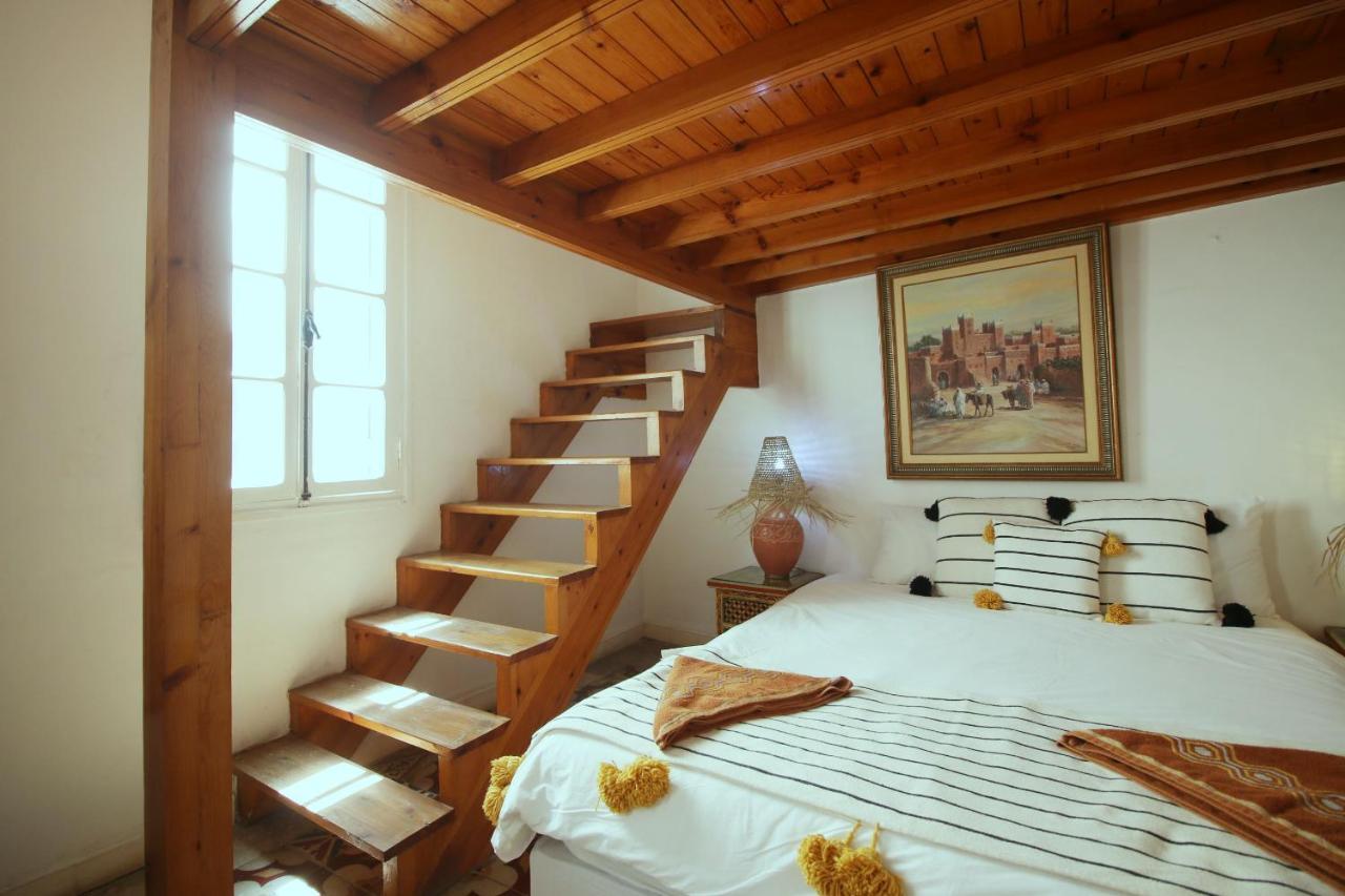 Riad Dar Zayna เอสเซาอิรา ภายนอก รูปภาพ